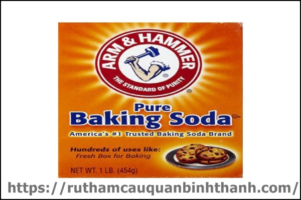Khắc phục m&ugrave;i h&ocirc;i cống tho&aacute;t nước bằng baking soda