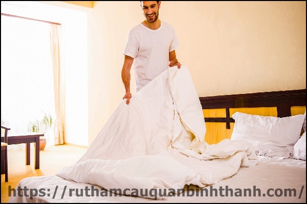 C&aacute;ch khử m&ugrave;i h&ocirc;i ph&ograve;ng ngủ hiệu quả