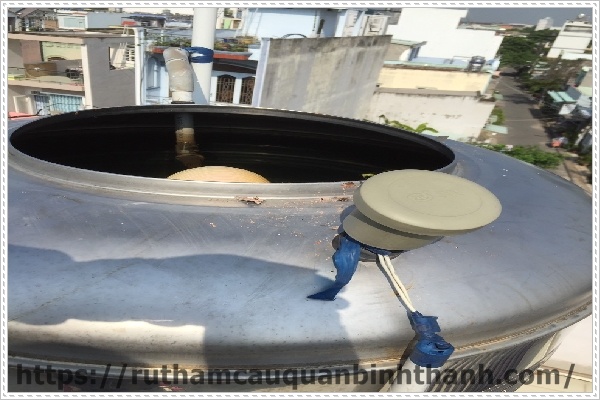 V&igrave; sao cần vệ sinh bồn nước inox