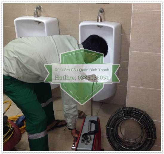 Xử lý bồn cầu thoát nước chậm do các bộ phận có vấn đề