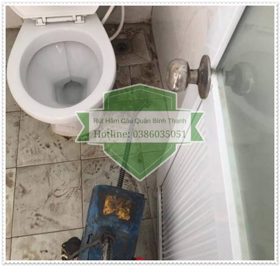 Máy lò xo thông ống nghẹt cũng cực kì hiệu quả