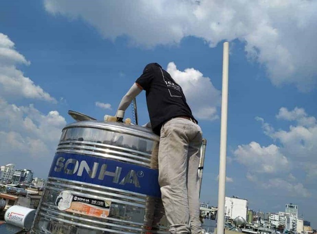 Vệ sinh bồn nước quận Bình Thạnh uy tín tại Thế Luân